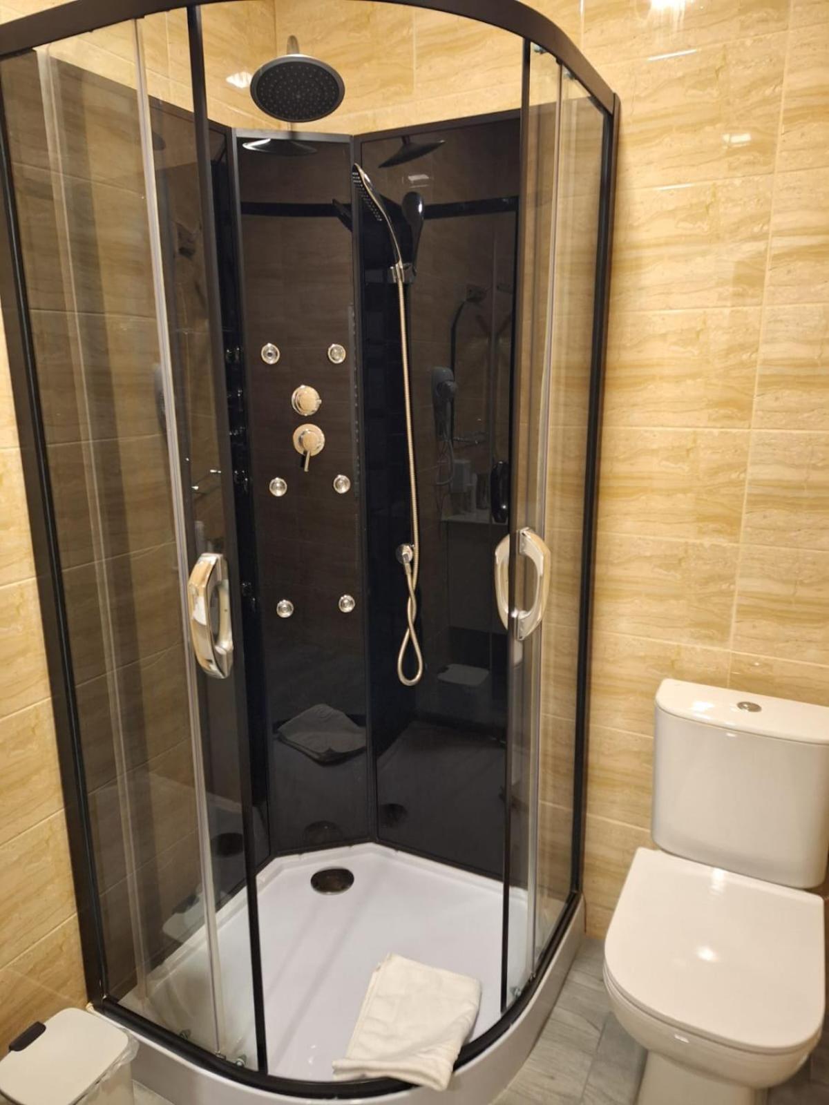 Comfort Stay, Ev, Parking Boleslawiec  Esterno foto
