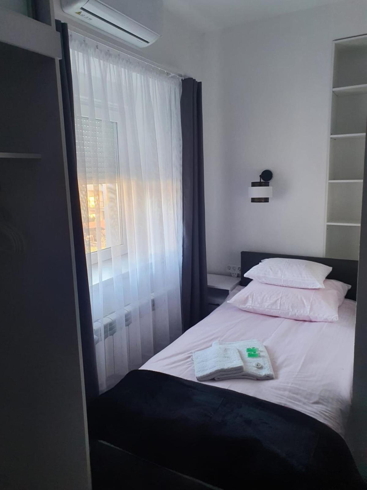Comfort Stay, Ev, Parking Boleslawiec  Esterno foto