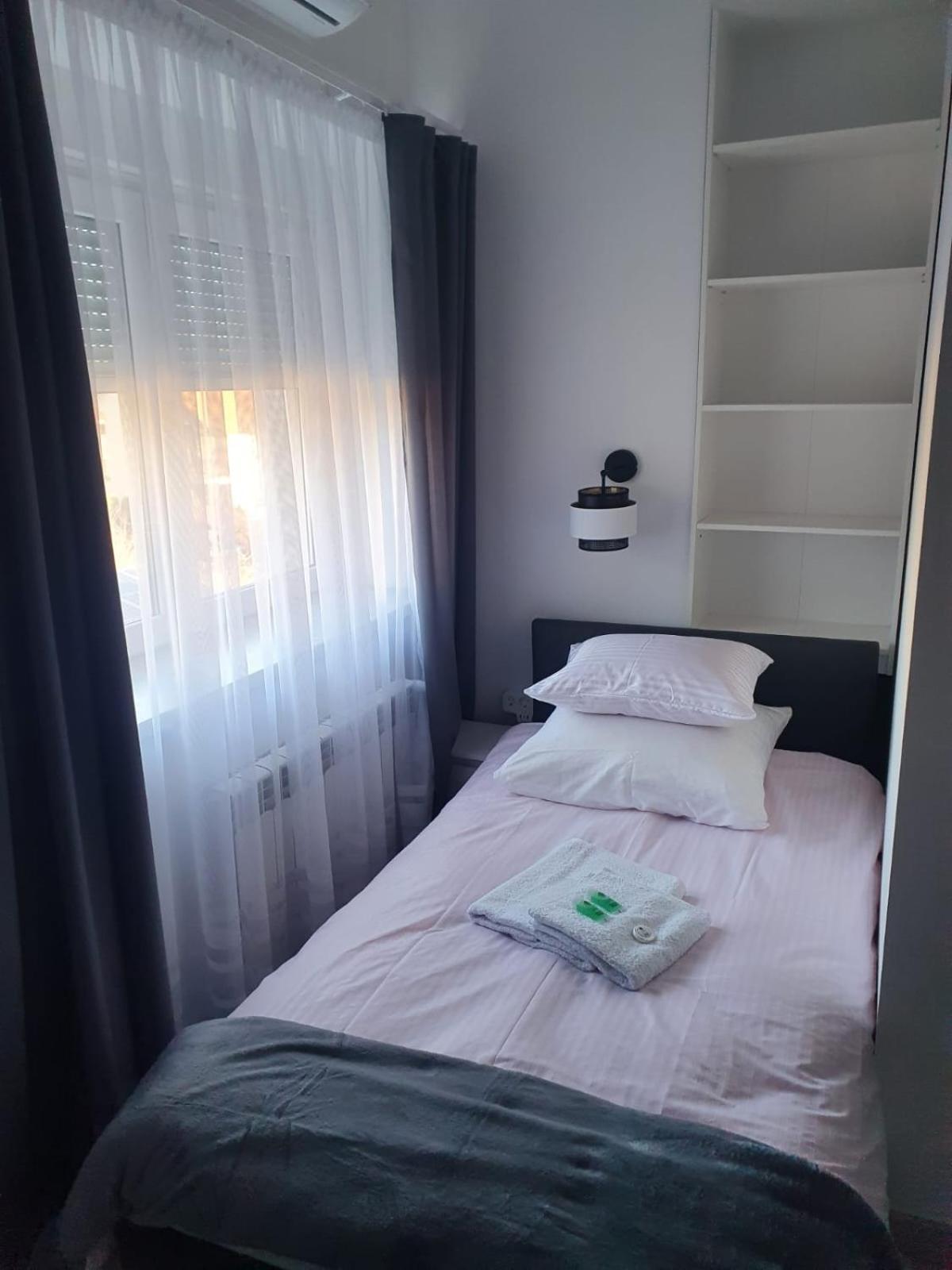 Comfort Stay, Ev, Parking Boleslawiec  Esterno foto