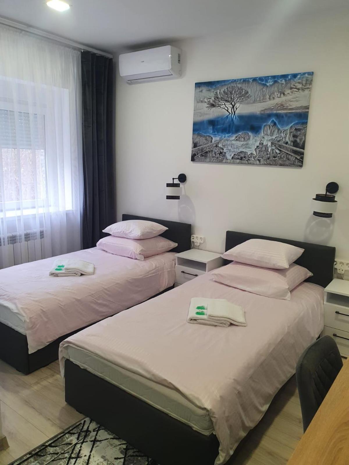 Comfort Stay, Ev, Parking Boleslawiec  Esterno foto