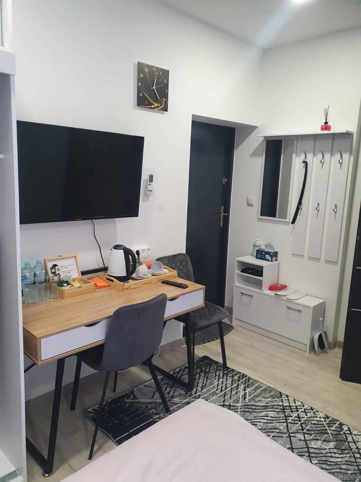 Comfort Stay, Ev, Parking Boleslawiec  Esterno foto
