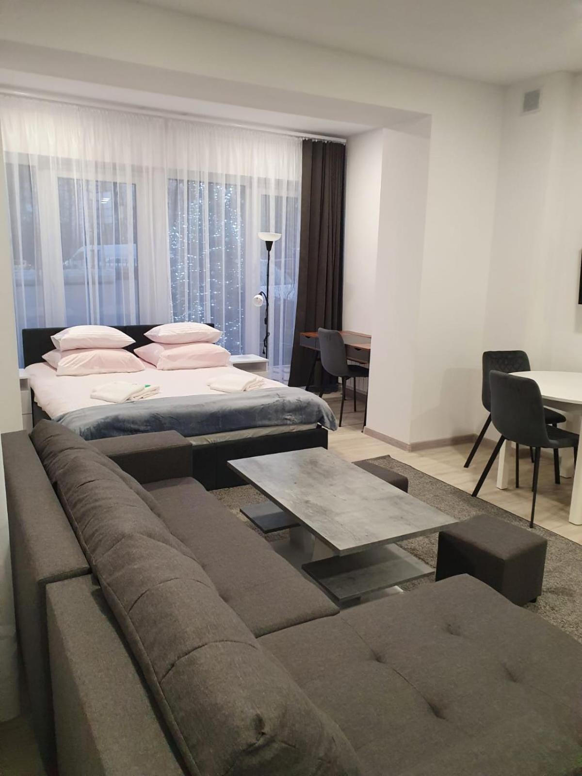 Comfort Stay, Ev, Parking Boleslawiec  Esterno foto
